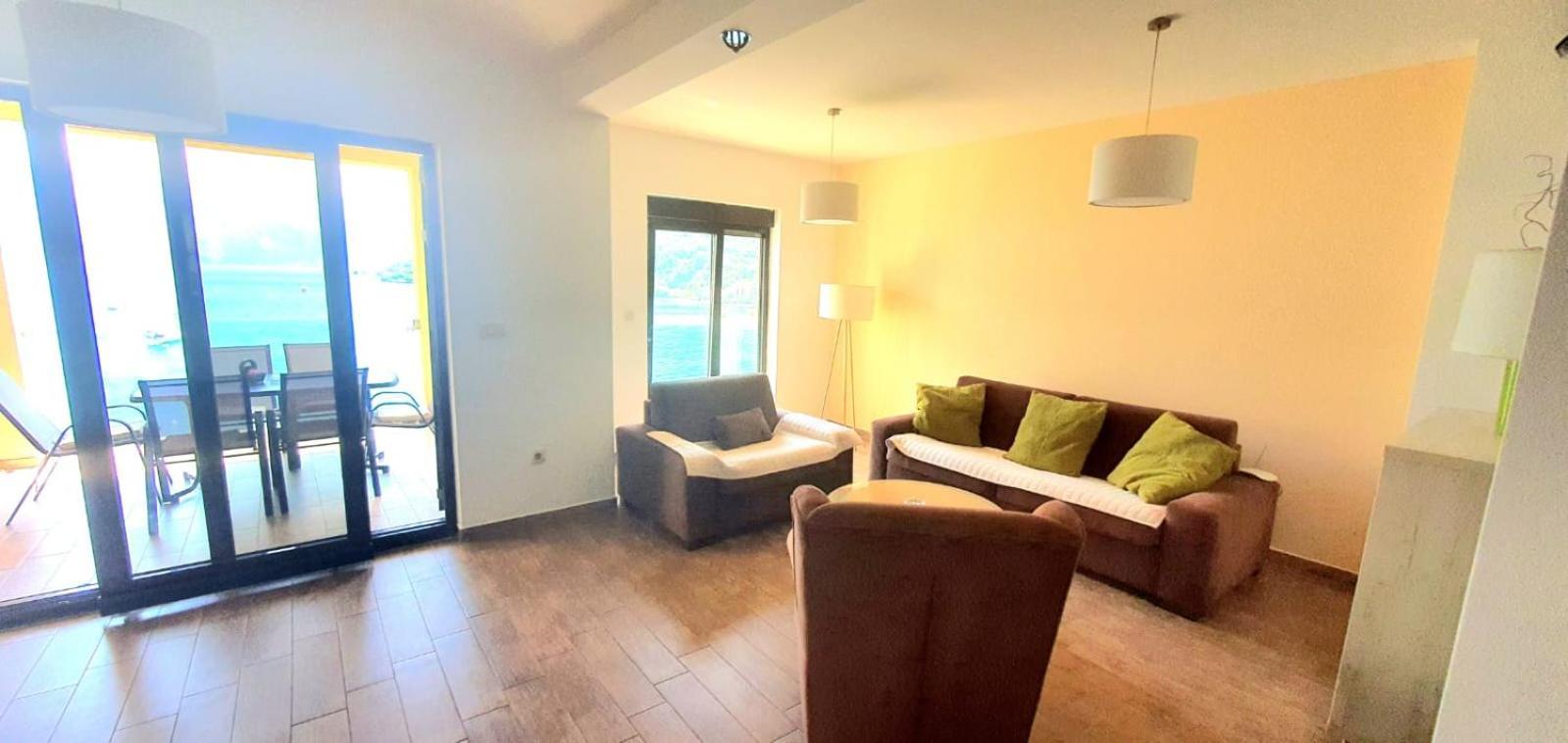 Keystone Apartments Donji Morinj Zimmer foto
